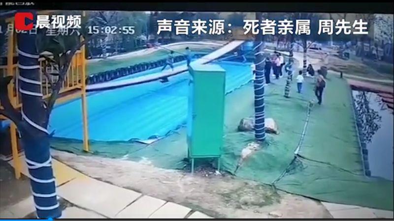 常德男子玩网红“摇摆桥”跌落后身亡，景区：他起身后还吃了两瓣柚子